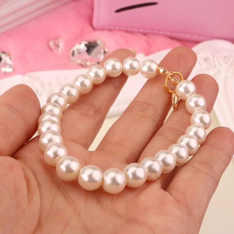 Korean Imitation Pearl Gem Key Chains Short Pink Green Rhinestone Keyring for Women Car Bag Airpods Pendant Keyfob Accessories