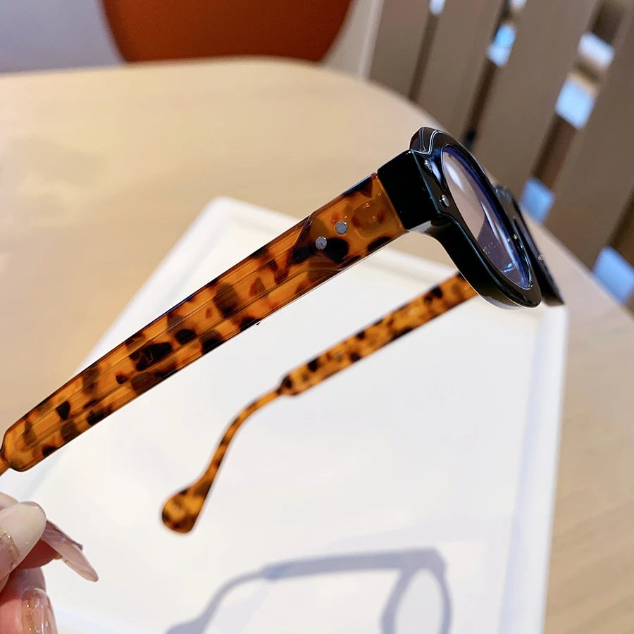 1 Stück Damen-Brille, einfarbig, neuer Stil, Perlen, modisch, kleiner Rahmen, Katzenauge, Retro, vielseitig, lässig, geeignet für den täglichen Gebrauch, Intern – Detail 3