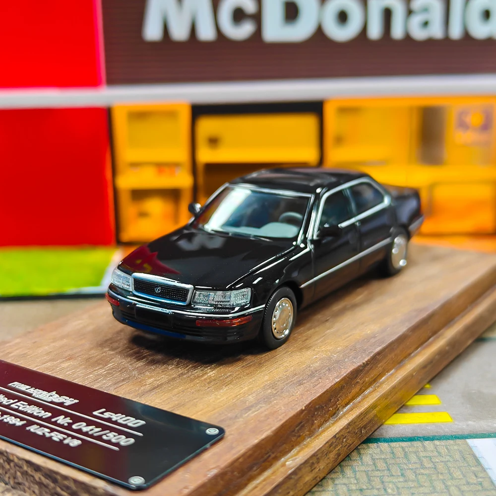 

Diecast 1:64 Scale Fine Works FW LS400 Front Cover Openable Alloy Car Model Collectible Toy Gift Souvenir Display Ornament
