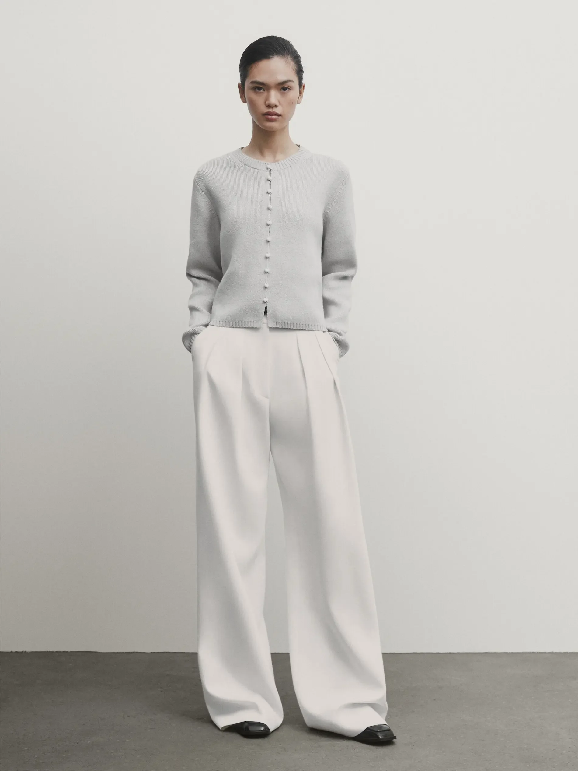 

Ethereal costume 2025 massidut spring new style of Women's casual French minimalist button-short crew-neck knit cardigan jacket