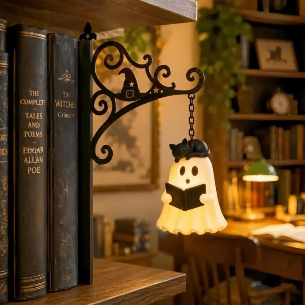 Durable Iron Craft Lantern Hanging Vintage Style Bookshelf Lantern Light Warm Light Space Saving Decorative Lantern Christmas