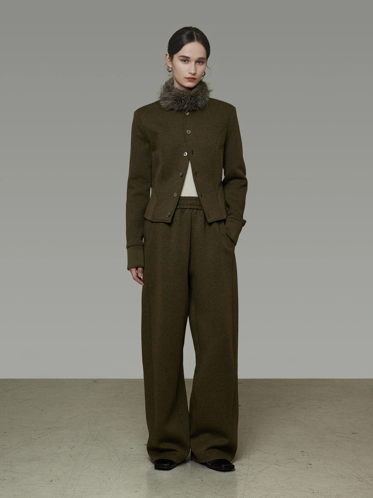 

High Waist Wide Leg Pants Women's Casual Loose Fitting Simple Sle Winter 2025 New Arrival Drapey Slimming Straight Leg Pants