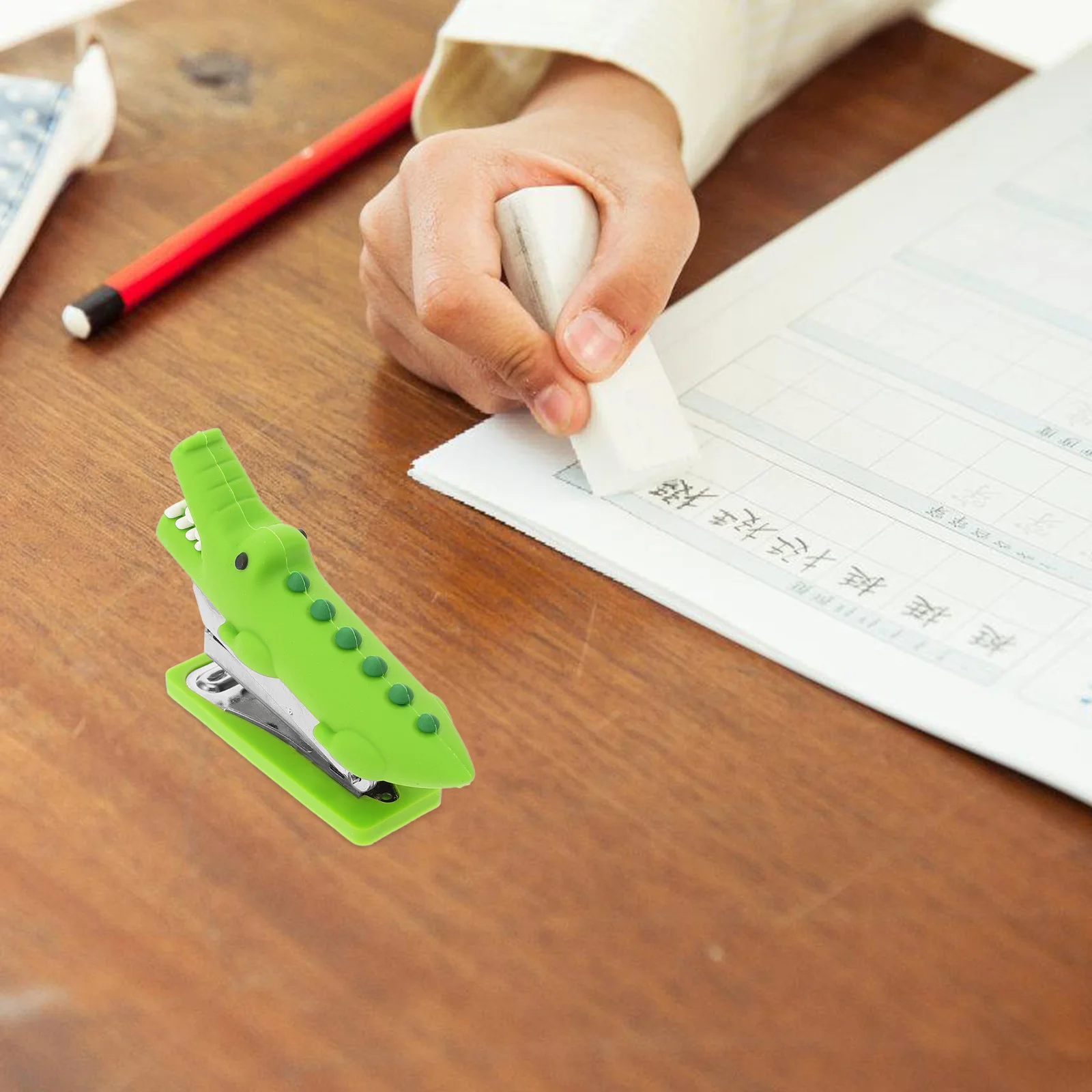 เครื่องเขียน Mini Stapler Book สําหรับ Office น่ารัก 860X560X420 ซม. โต๊ะเด็ก Light สีเขียวครู