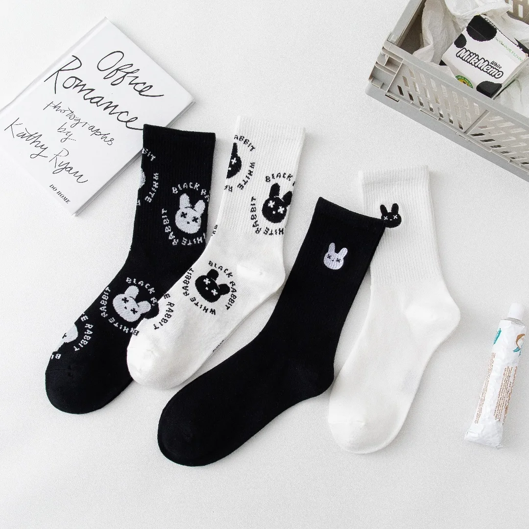 3/6 Pairs Women's High Quality Mid-tube Cotton Socks Autumn And Winter New Black And White Cute Bunny Embroidered Couple Socks