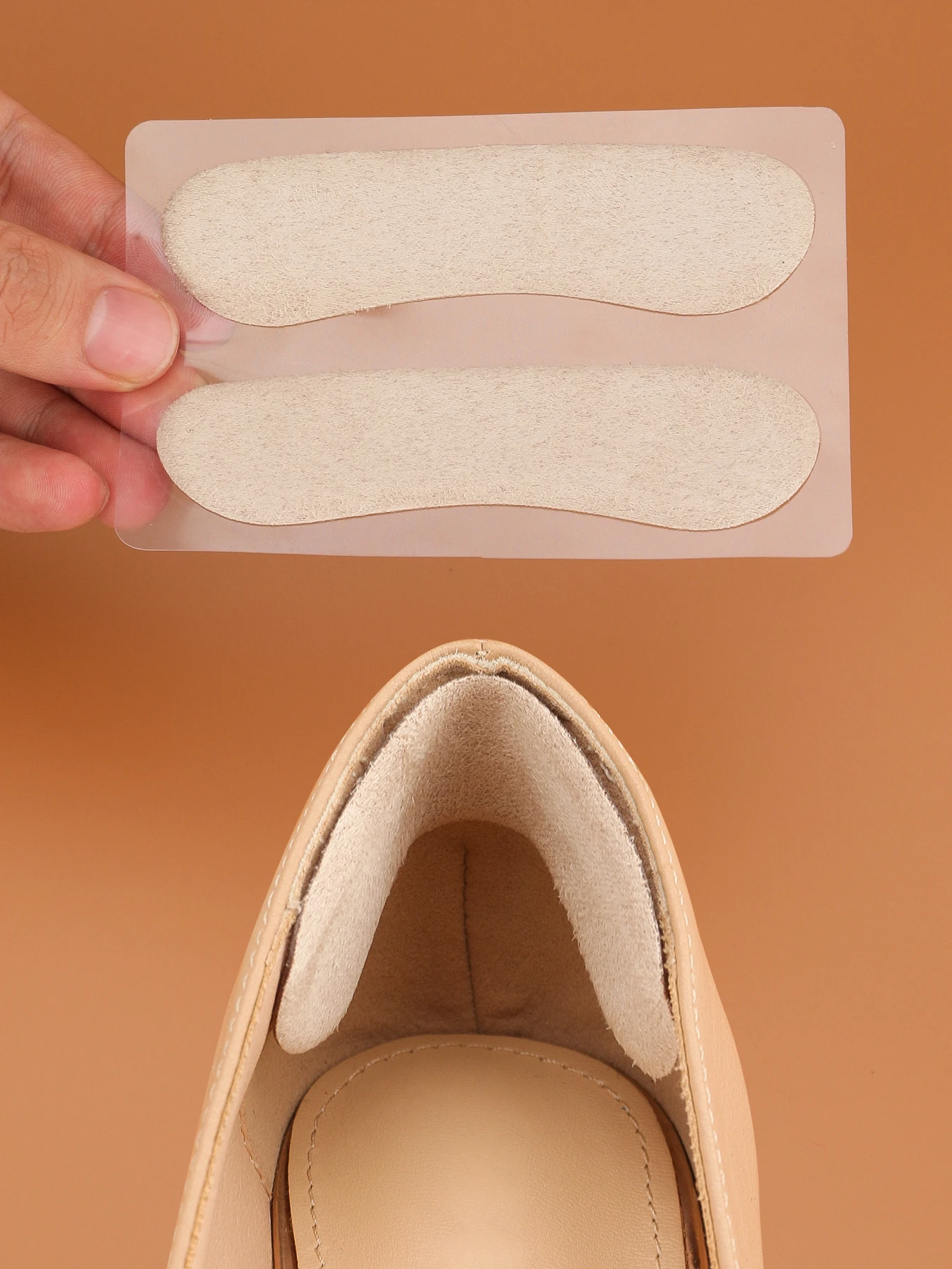 

1 pair Heel Protector for Too Large Shoes - Prevents Heel Abrasion and Slipping Fillers - Heel Protector Pads Against Blistering