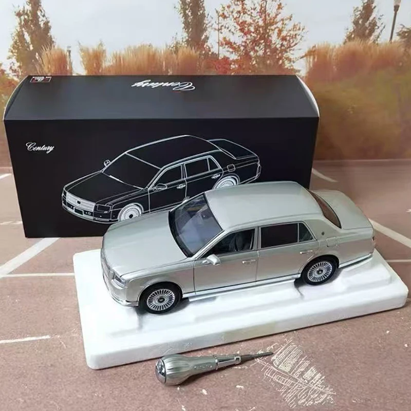 Lcd1:18 Century Simulation Alloy Fully Open Car Model Collection Gift