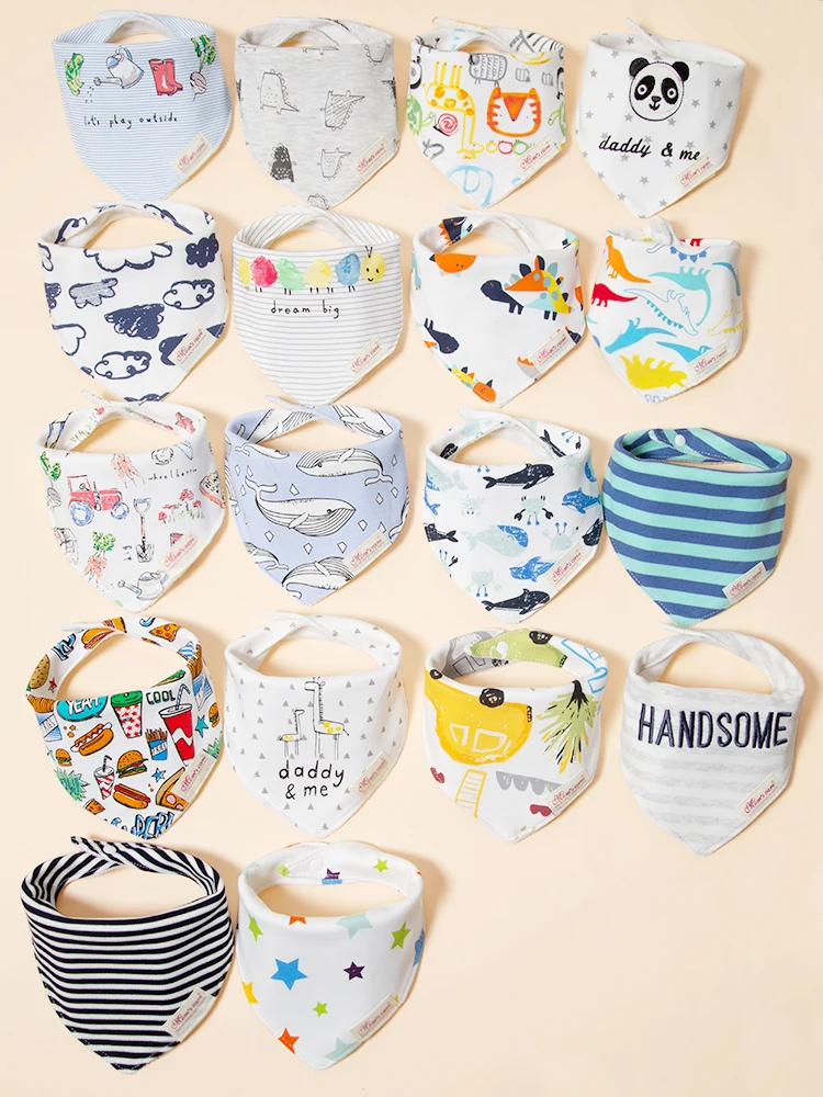 5PCS Random baby bib triangle bib cartoon print Saliva towel for male baby feeding bib baby supplies Child Accessories