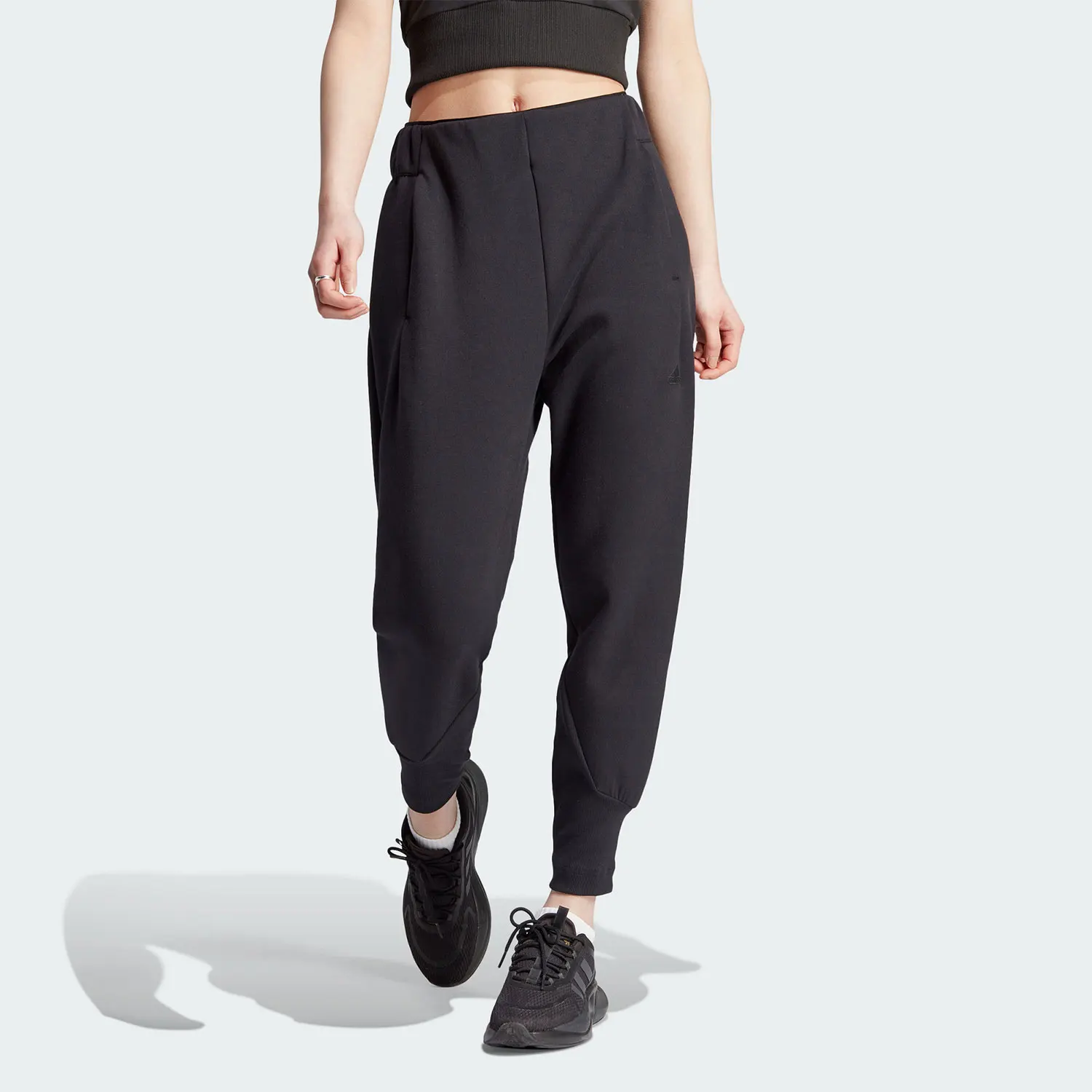 

Adidas genuine Fall New Women's Fashion Tapered Sport Pants IN5136