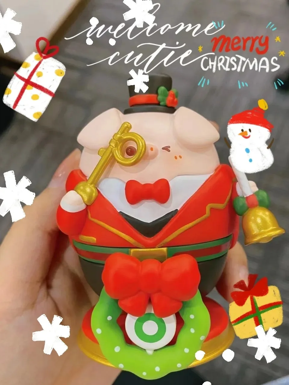 Pikopig Merry Christmas Company Series Mystery Box Cute Pikopig Blind Box Q Version Ornaments Toy Kawaii  Desk Decor Xmas Gift