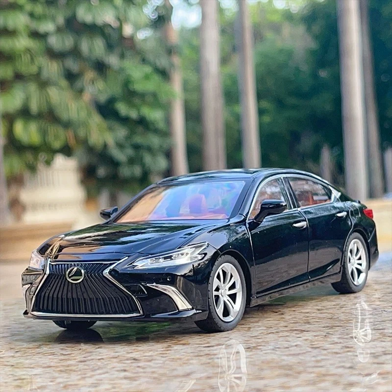 1:24 ES300 Toy Car Diecast Metal Model Miniature Sound Light Doors Openable Collection Gifts