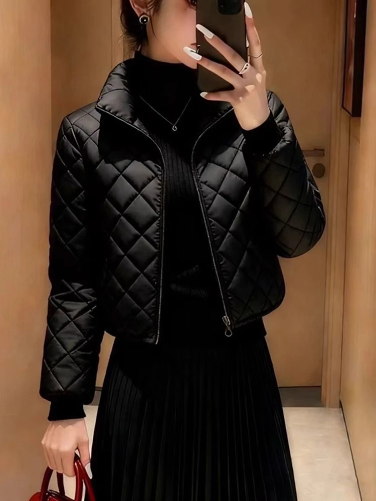 

Black Quilted Cotton Jacket Women's Fashionable Slim Fit Stand Collar Warm Outerwear Short Style Diamond Patterned Autumn Winter