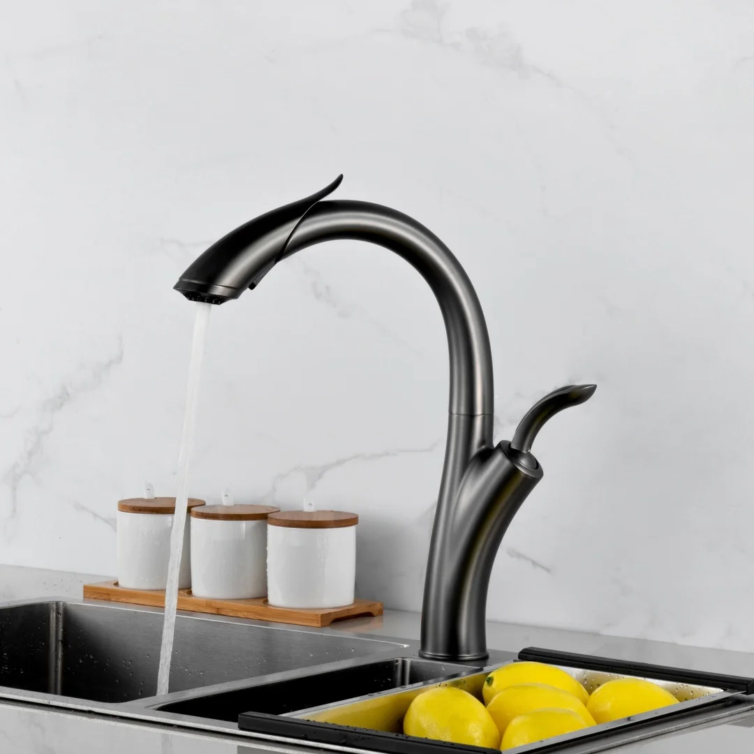 Tuqiu Pull Out Gold Kitchen Faucet Black Sink Faucet Mixer Tap rotation torneira cozinha mixer taps Brushed Gold Kitchen Tap
