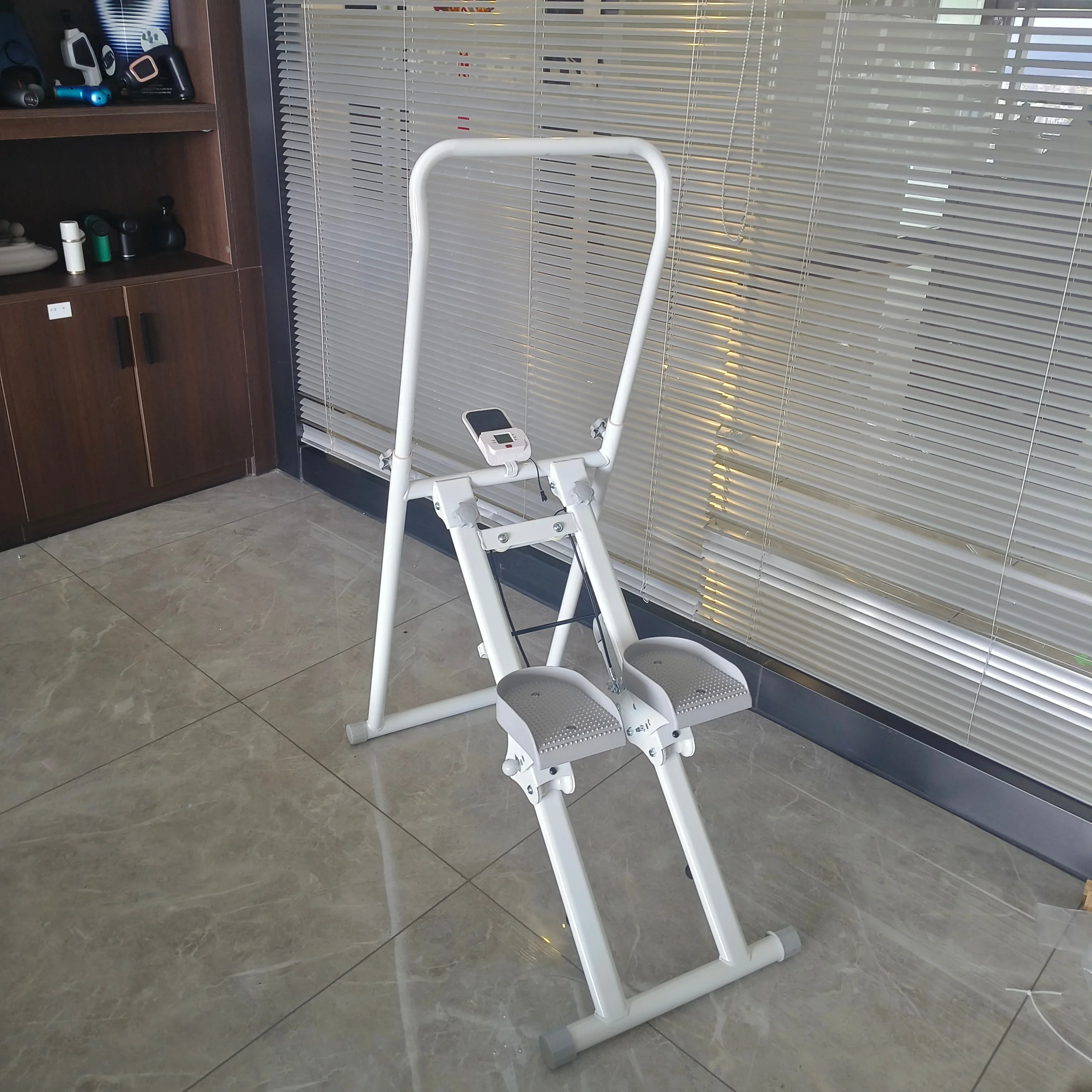 2026 2026 Home Gym Workout Vertical Step Mountain Climber Exercise Machine Plastic Stair Climbing Ladder Training Fitness Home U