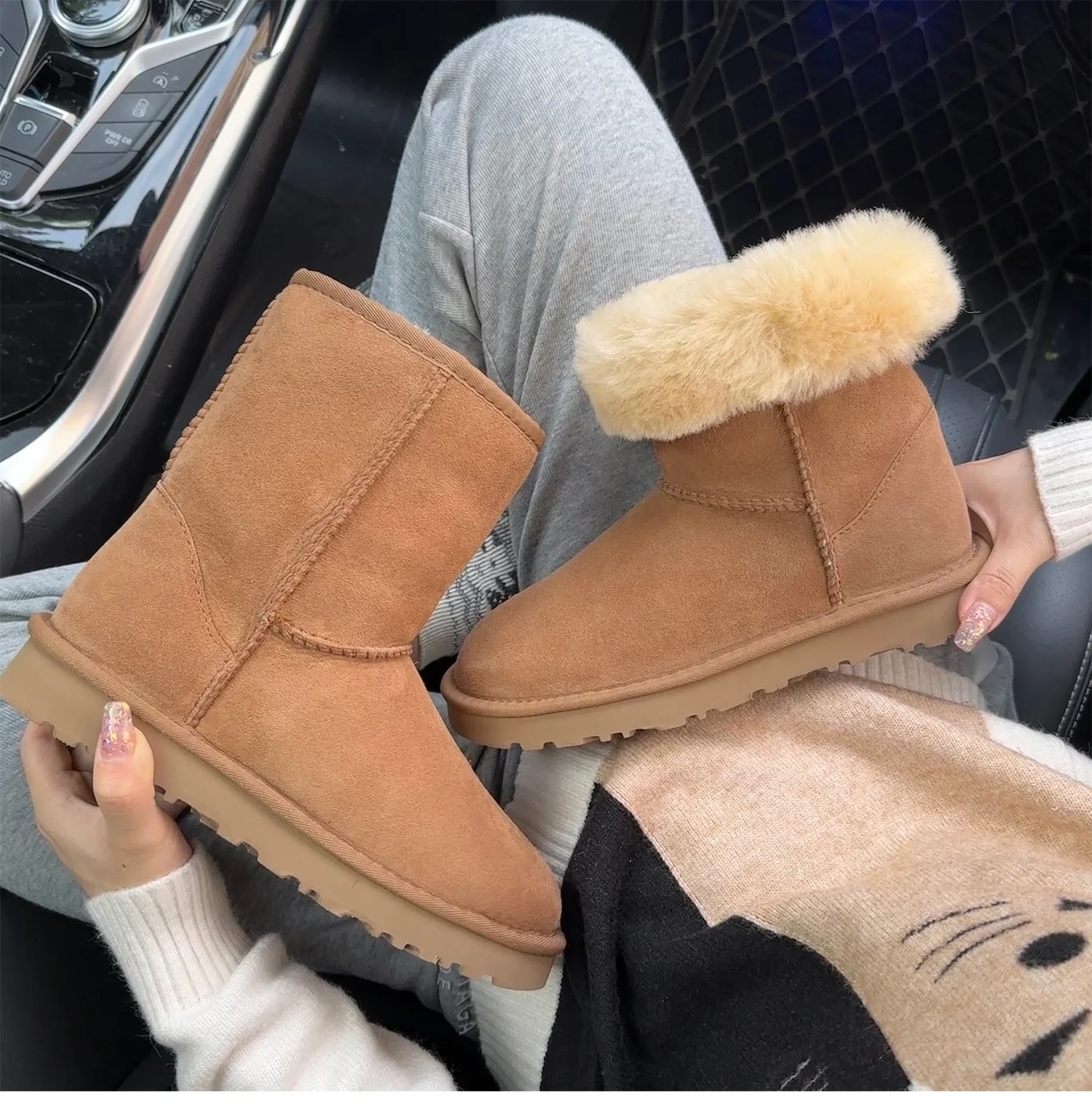 High quality sheepskin and wool, high insulation, versatile chestnut color, women's boots with integrated fur and snow boots,