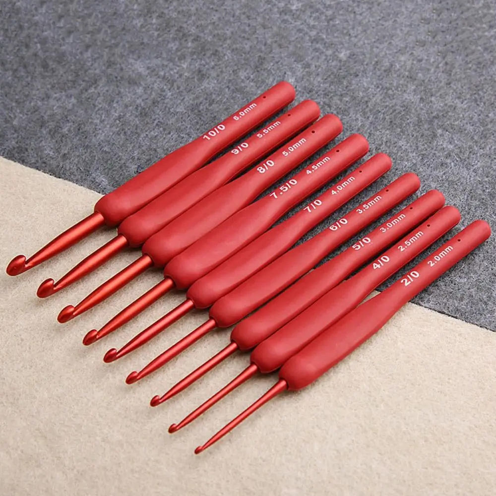 Handicraft Red Crochet Hooks Aluminum Soft Knitting Needles Crocheting Hooks Carpet