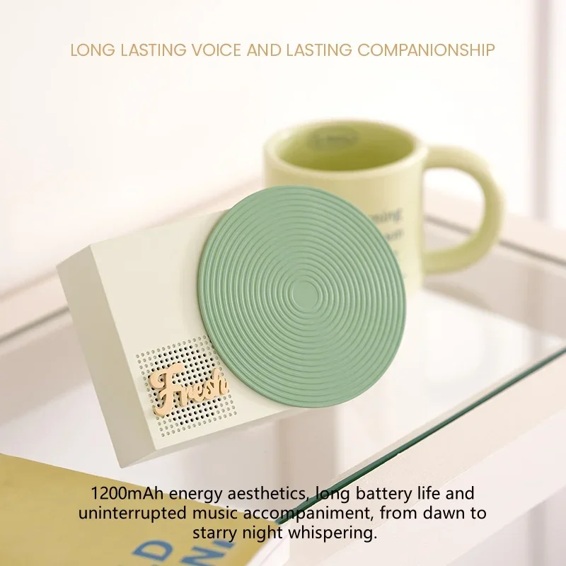 2025 New Retro Wireless Bluetooth Portable Speaker High Fidelity HlFl Sound Quality Speaker Desktop Computer Card Player Sound