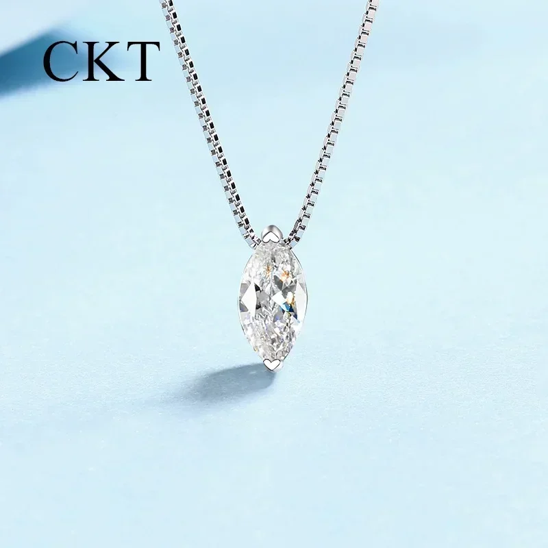 

18K White Gold Platinum Pt950 Horse Eye 1 Carat Moissanite Necklace Diamond Pendant for Women Light Box Chain Fine Jewelry
