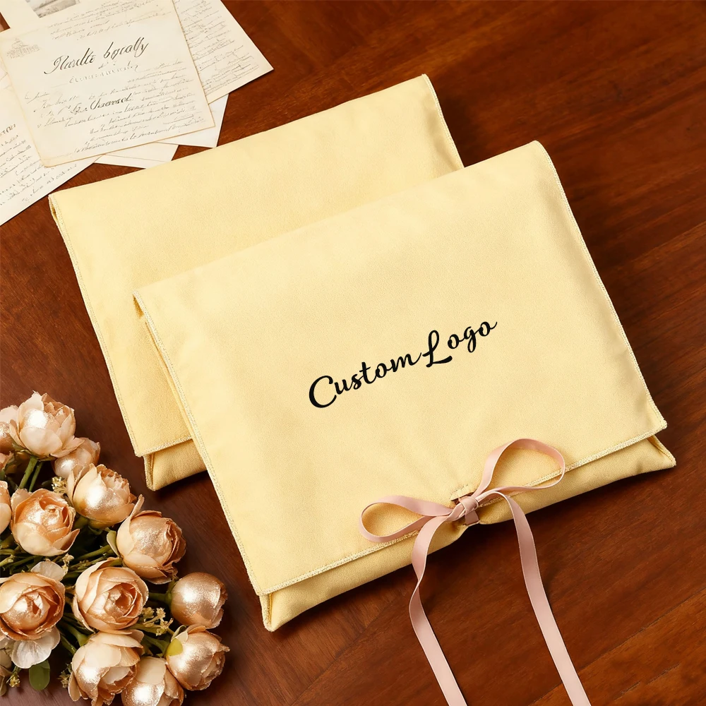 

50 шт., многоразовый конверт из микрофибры с логотипом, 28x25 см, одежда, ювелирные изделия, очки, косметическая упаковка, пылезащитный бархатный мешок