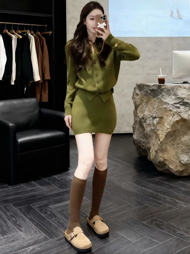 

Spring 2026 New Gentle Fashionable Knitted Top And Short Skirt Two-Piece Set Women's Elegant Korean Style Comfortable Clothing