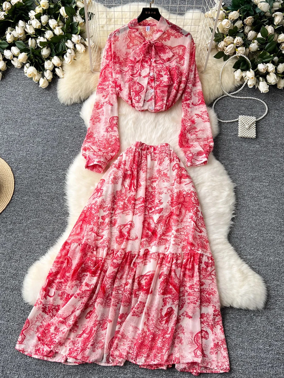 

Autumn Women Printed Two Piece Set Red/Green/Black/Blue Long Sleeve Bow Collar Single Breasted Blouse + High Waist Skirt Suit