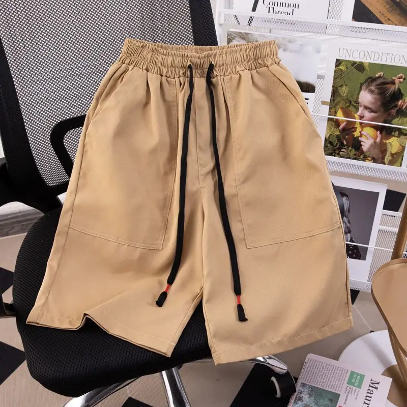 ฤดูร้อนใหม่กางเกงขาสั้นผู้ชายสบายๆกางเกงขาสั้นสีทึบผู้ชายกีฬากางเกงขาสั้นกางเกงขาสั้นสําหรับชายกางเกงขาสั้นบาสเกตบอลกางเกงขาสั้น