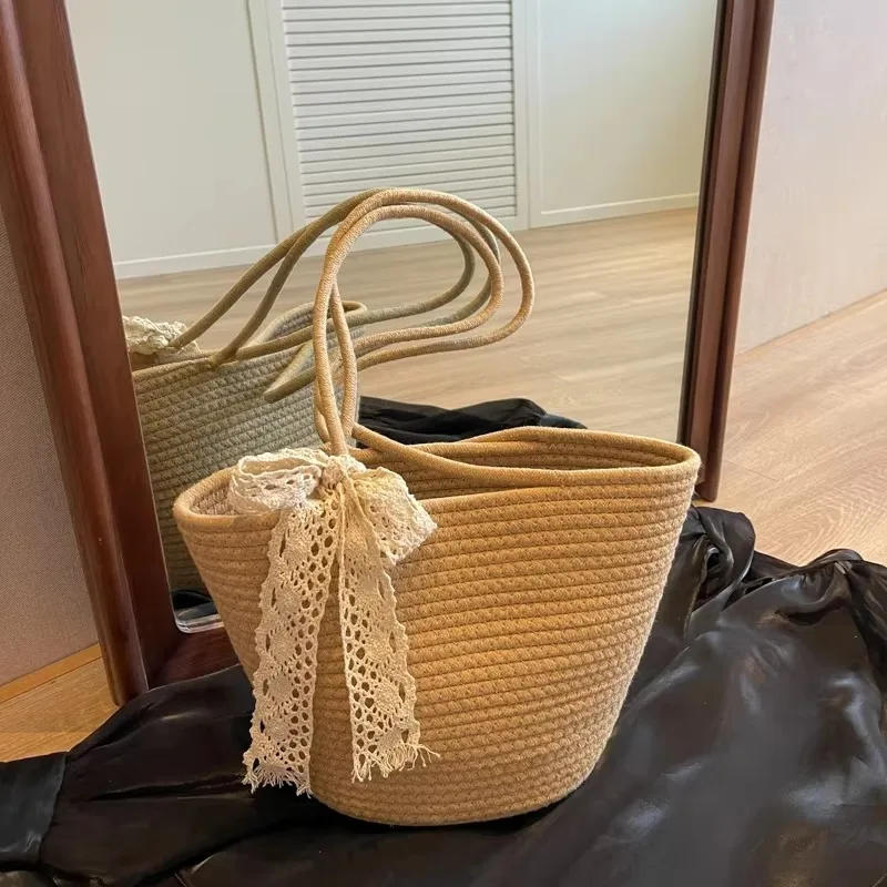 

2025 New Straw Shoulder Bsg Beach Vacation Bow Lace Shoulder Bag Sweet Lightweight Large Capacity Elegant Beach Handbag
