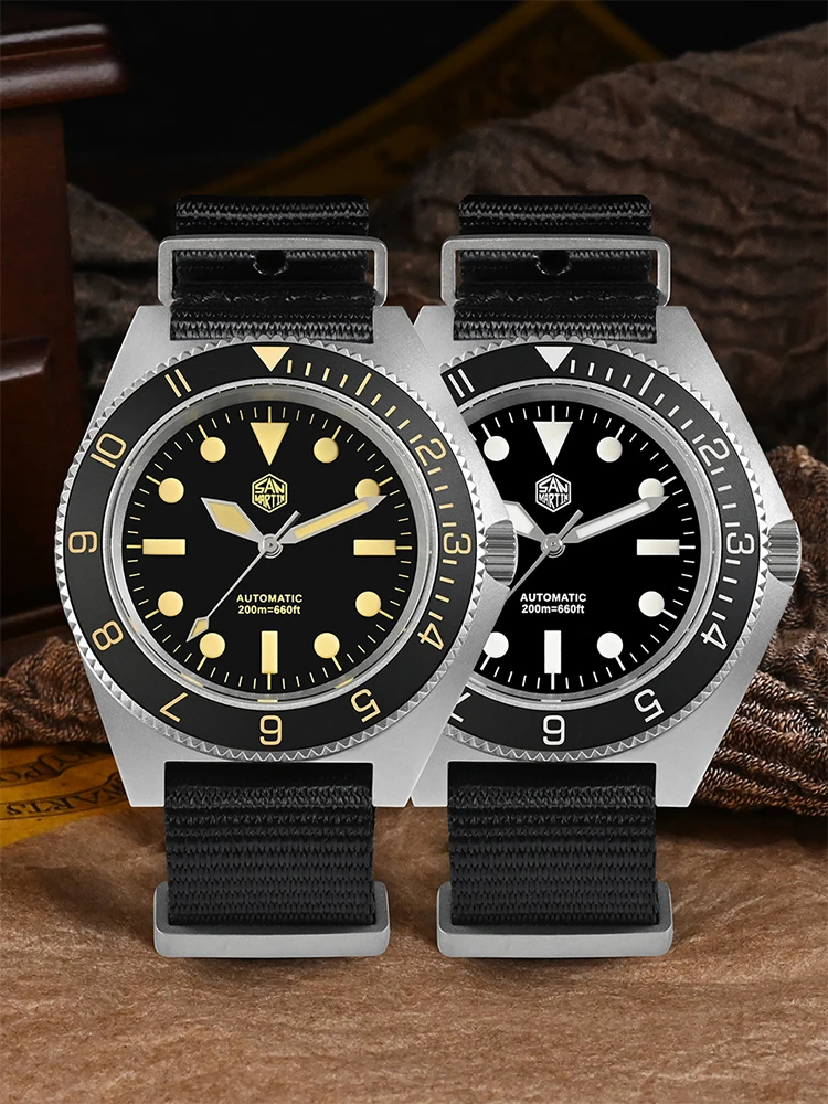 San Martin New 40mm NH35 Diver Watch Nylon Strap Classic Sports Style Automatic Mechanical 20 Bar Luminous Reloj SN0123G