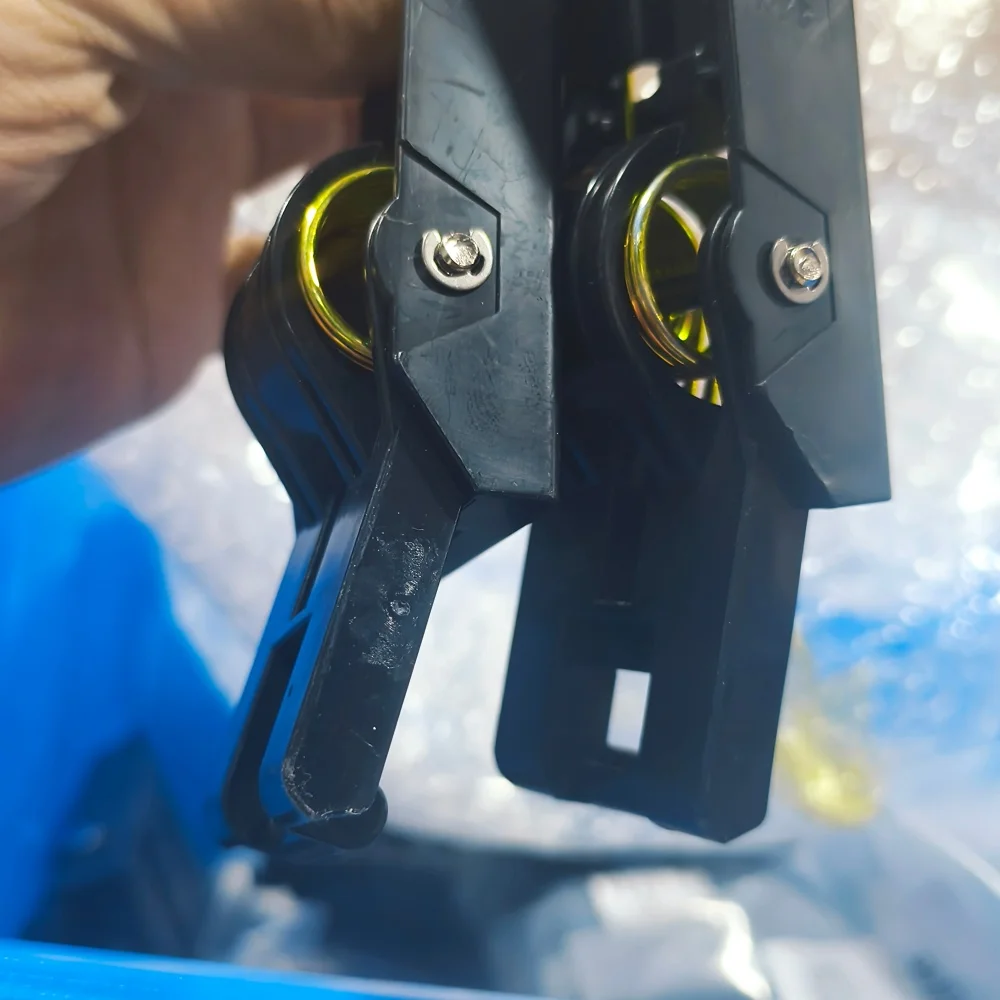 

1X CE841-60119 CE847-60110 Шарнир АПД для HP M1130 M1132 M1136 M1212 M1213 M1214 M1216 M1217 M1218 M125 M126 M127 M128