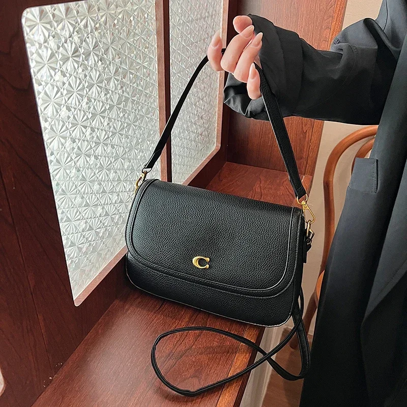 

Elegant Leather Shoulder Handbag for Chic Ladies, Famous Designer Brand with Classic Women's Bag and Crossbody Option