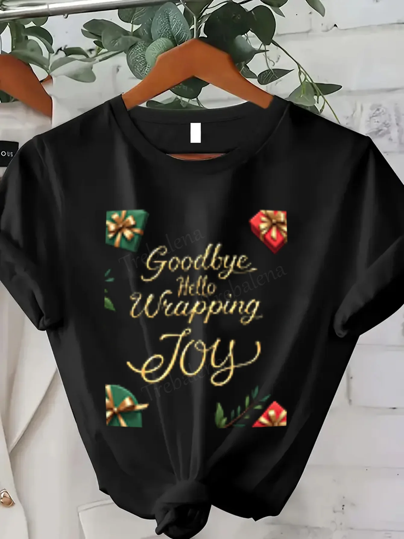 تي شيرت نسائي احتفالي "Goodbye Wrapping, Hello Joy" تي شيرت نسائي