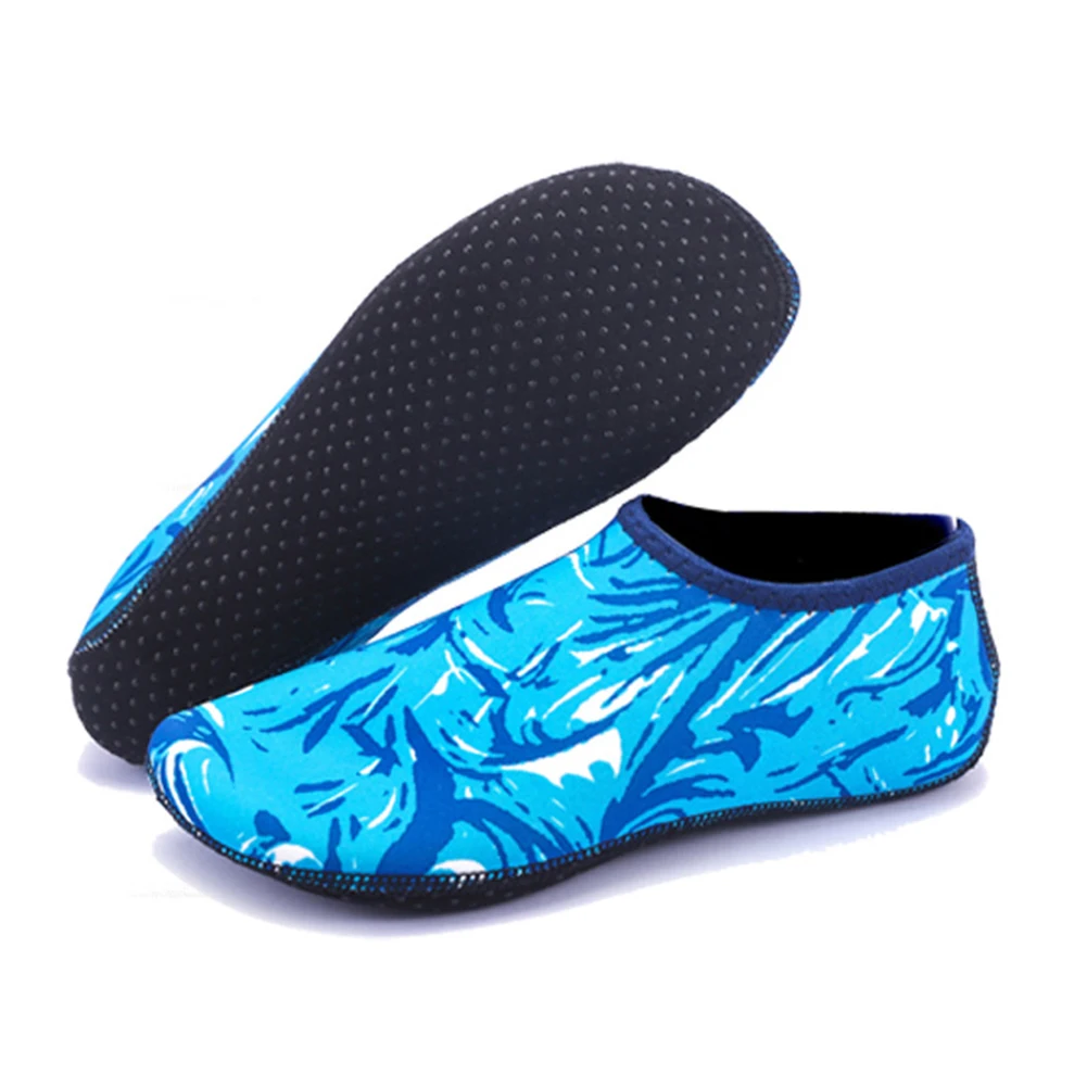 Zapatos de buceo para hombre y mujer, calcetines deportivos acuáticos para natación en la playa, zapatillas descalzas para Yoga, Fitness, baile, natación, surf, buceo y esnórquel