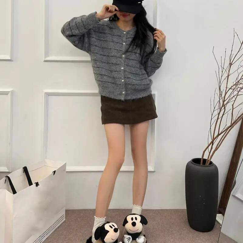 لطيف الفتيات الكرتون المنزل المضادة للانزلاق غامض النعال شتاء موضة جديدة تنوعا سميكة سوليد قطعة واحدة النعال مريحة #6