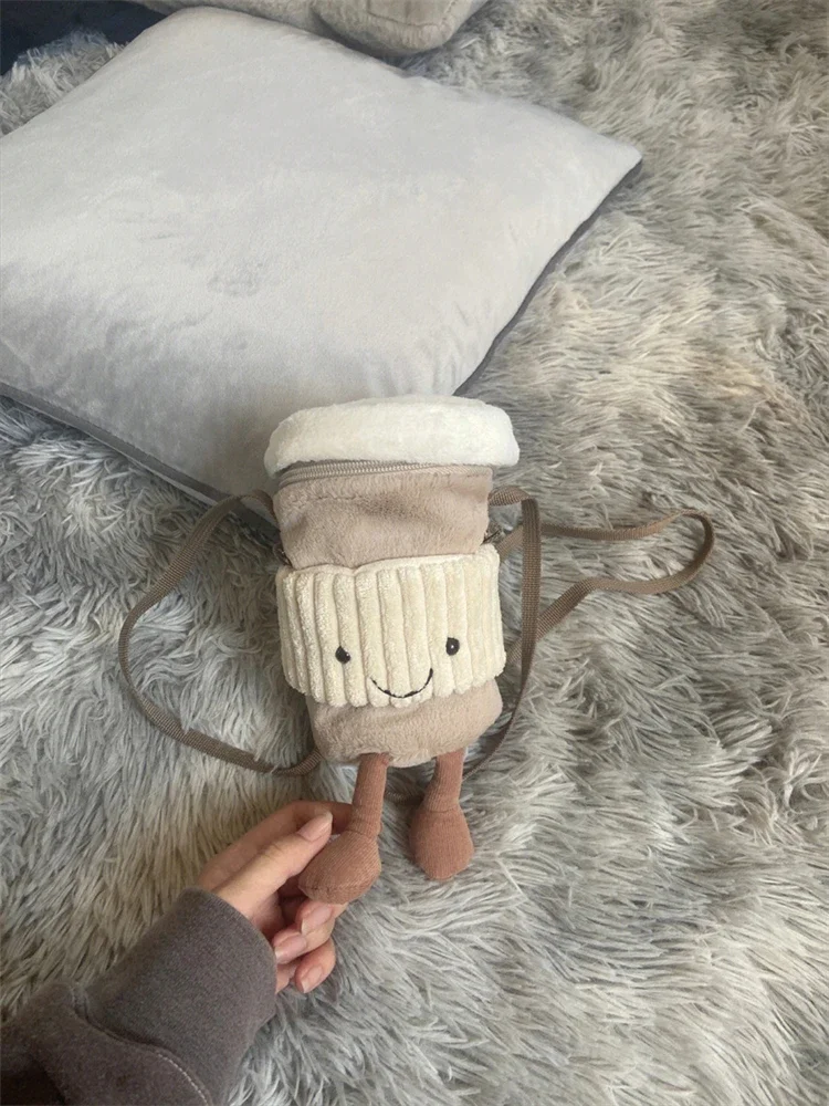 Replik Cartoon Kaffee Milch Tee Beutel Anhänger Plüsch Spielzeug Schlüsselbund Puppen Begleit Tassen Umhängetaschen Plüsch Weibliche Taschen – Detail 6