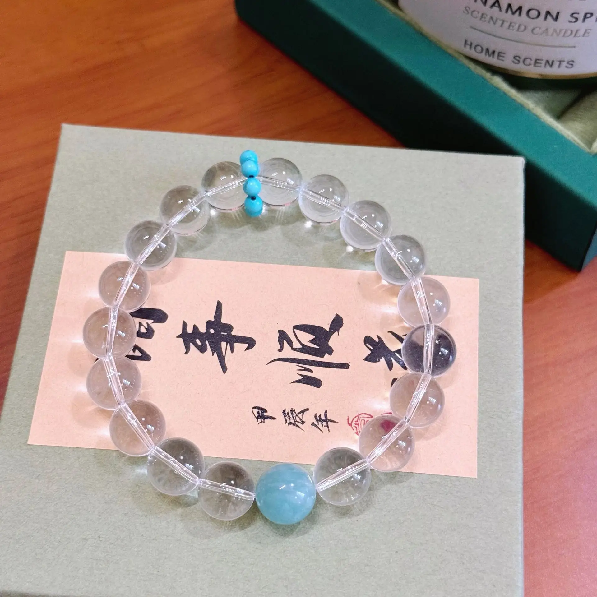 

Natural Crystal Bracelet White Crystal Aquamarine Ladies Light Luxury Fashion Lucky Bracelet, Gift