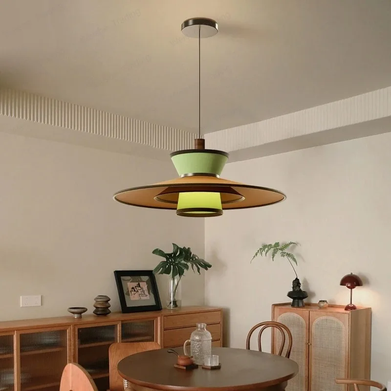 New Minimalist Modern Creative Fabric Pendant Light From  Designer Western Restaurant Light Including Light Bulb