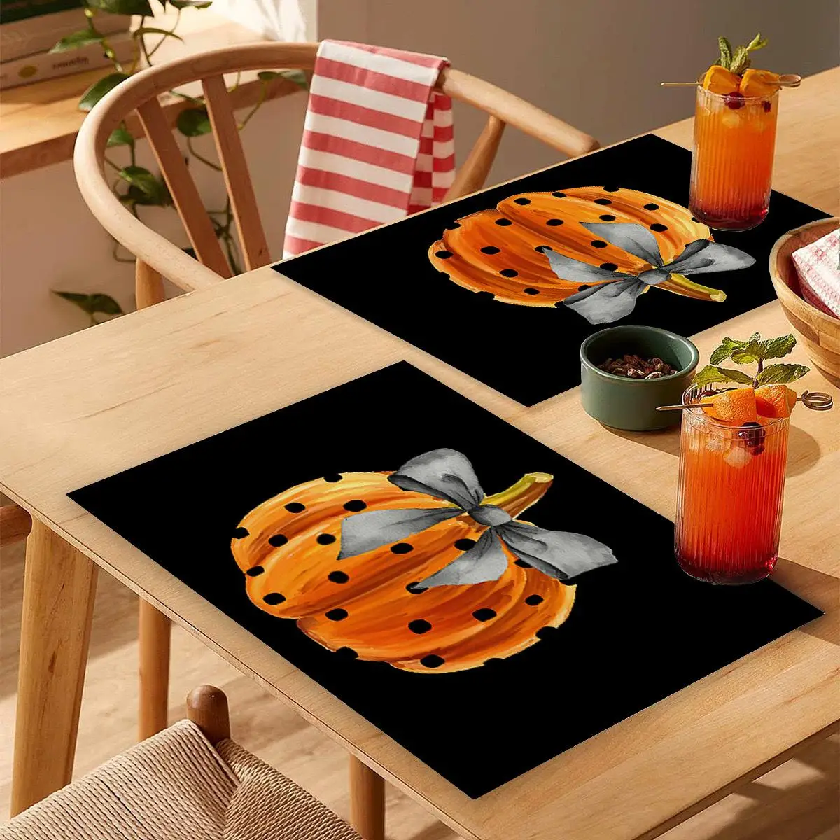 1pcs Creative Halloween Printed Linen Placemats Heat Resistant Non-Slip Table Mats Home Party Decor Classic Pumpkin Tablecloth