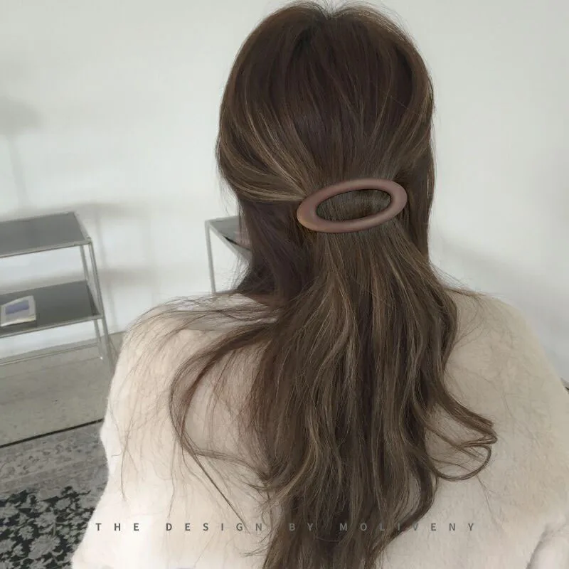 Large Oval Hair Claw For Women Simple Geometric Solid Color Hair Clip Girls  Non-Slip Ponytail Holder Hair Accessories