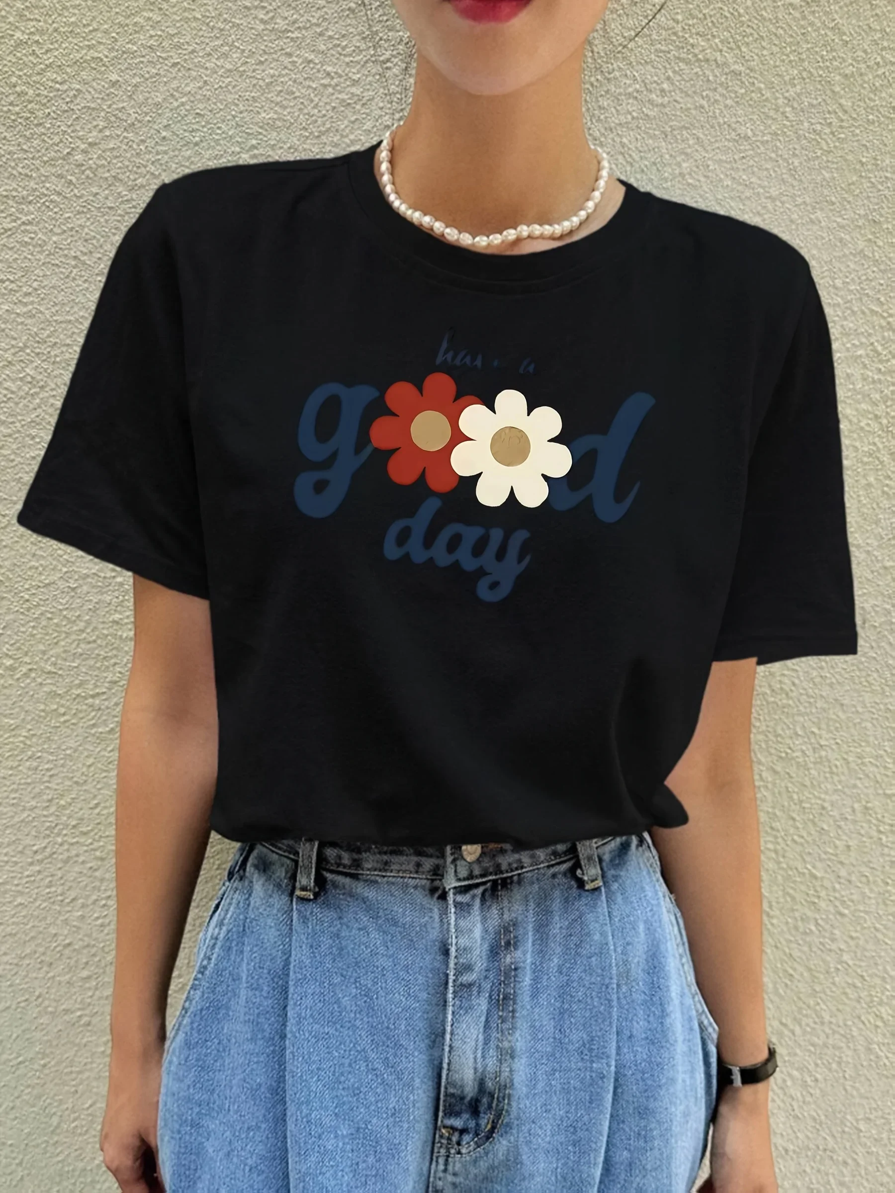 Rundhals-einfaches, atmungsaktives Kurzarm-T-Shirt mit Blumendruck, koreanischer Stil, Damenmode, lässige Passform, Sommer