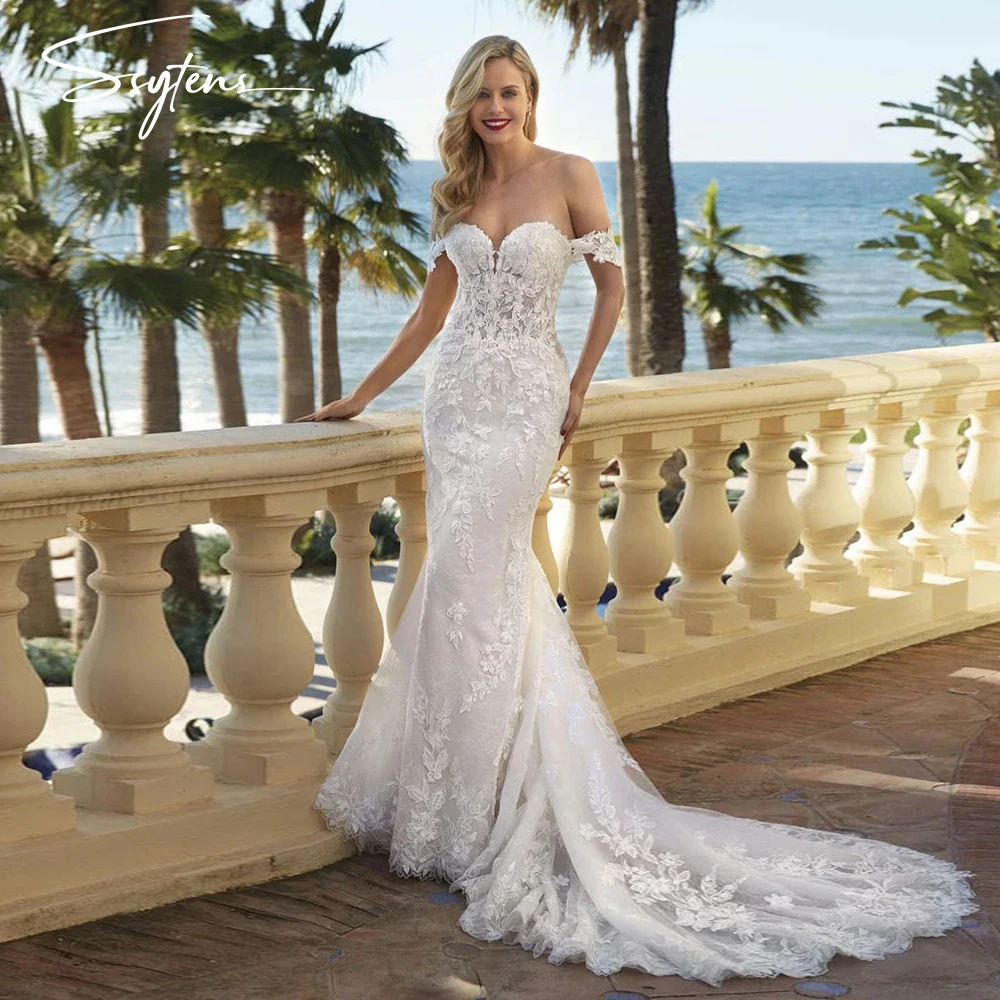 Abiti da sposa a sirena in pizzo di lusso abiti da sposa Sexy innamorati Appliques abito da sposa lungo moderno con spalle scoperte Robe De Mariée