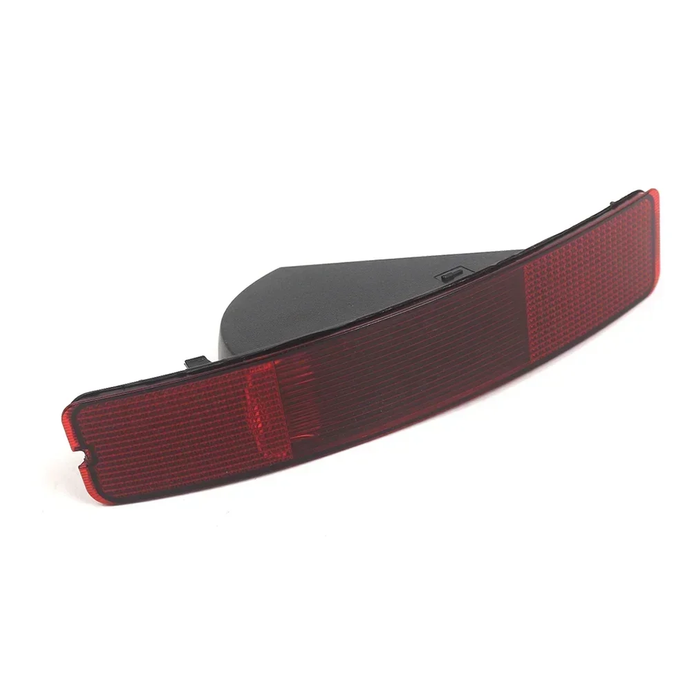 Red Rear Bumper Tail Central Fog Lamp Reverse Reflector Brake Lights For Volvo XC90 2003-2006 8693009 8693008 8693012 view 6
