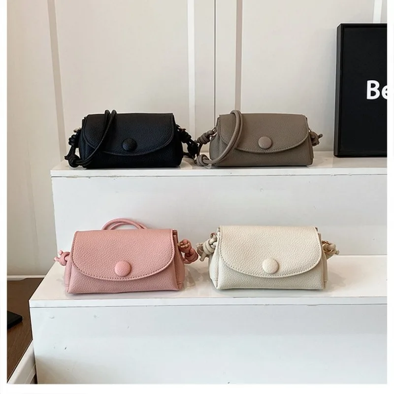 

Best Designer Diaper Bag For Women Leather Crossbody Bag Luxury Vintage Tote Minimalist Large Capacity Elegant And Chic