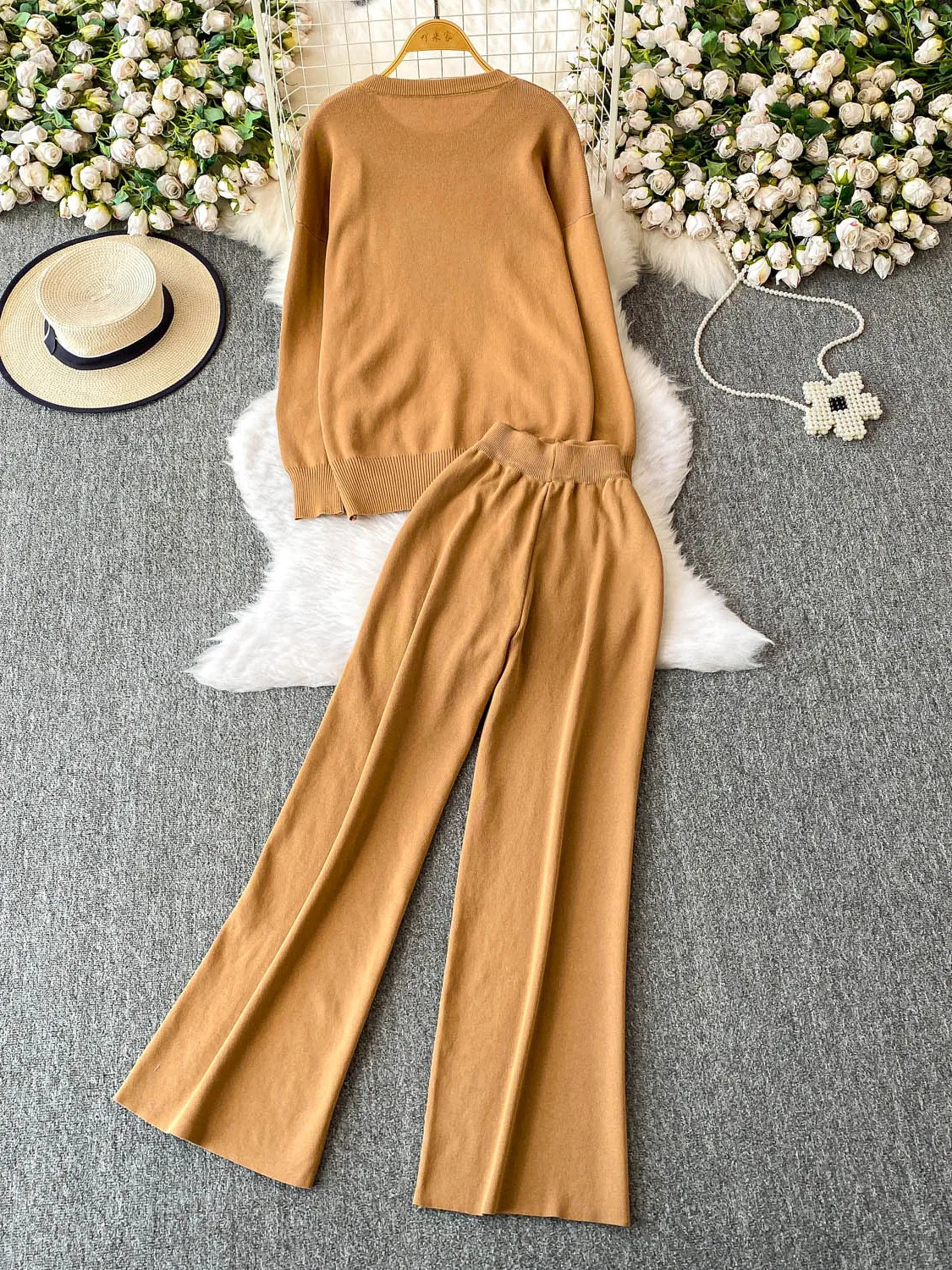 

Autumn Three-dimensional Heart-shaped Round Neck Long Sleeved Knitted Sweatshirt Slimming Wide Leg Pants Casual Set