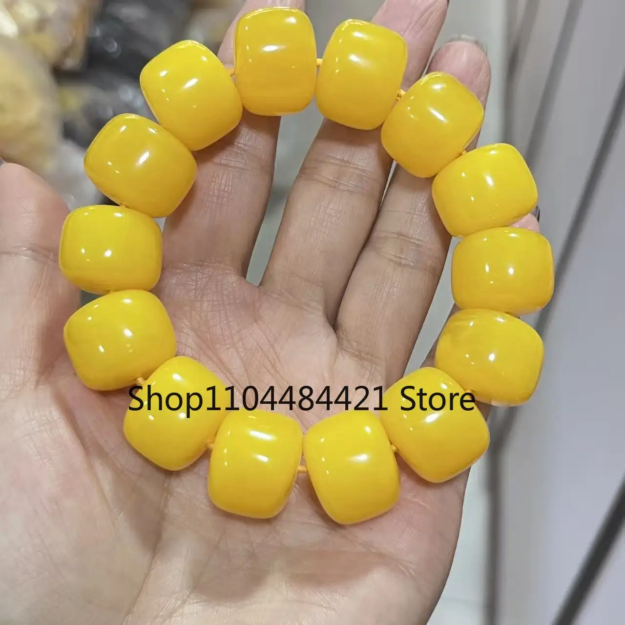 Beeswax Bracelet Amber Jewelry Chicken Oil Yellow Barrel Bead Bracelet AAA Christmas and Thanksgiving Gifts