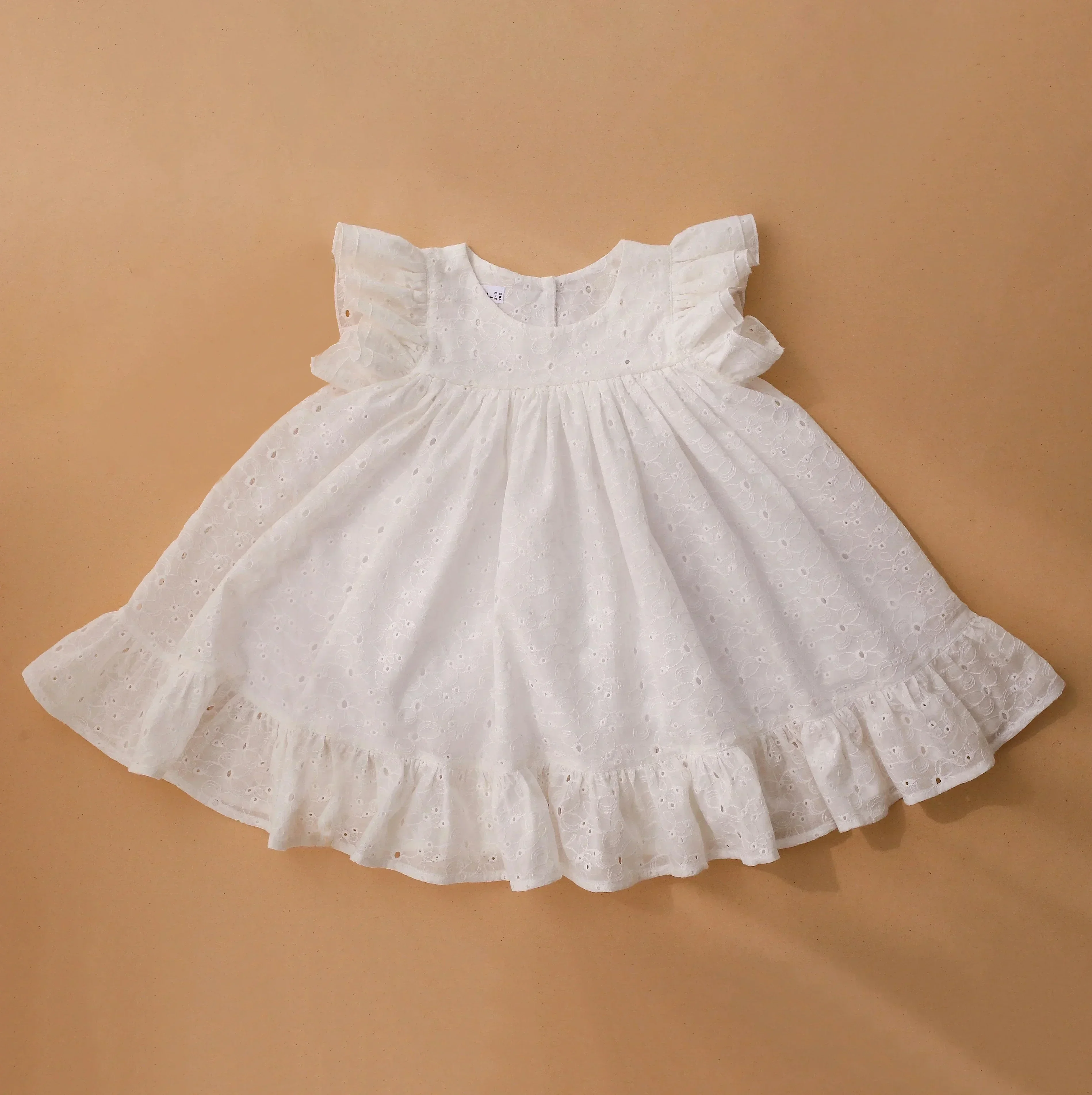 White Lace Baby Girl Dress Cotton Linen Flying Sleeve Dresses for Girls Summer Beach Casual Dress