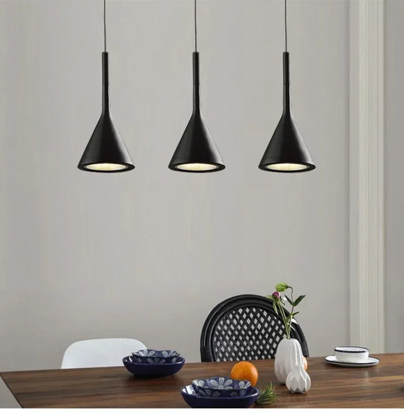 

Nordic LED Pendant Lights Black White Home Indoor Dining Room Kitchen Table Decor Hanging Chandeliers Restaurant Suspension Lamp