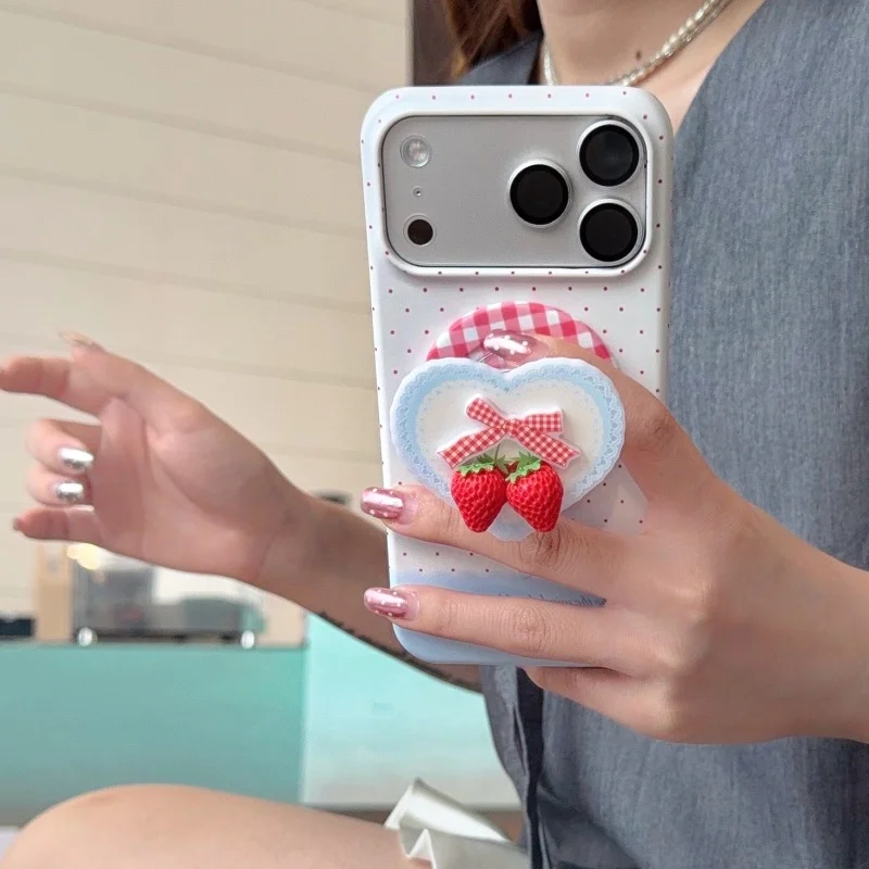 

Fashion Korean Little Polka Dot Magnetic Phone Case For iPhone 17 Pro 16 15 Pro Max Cover with Cute Strawberry Stand Hard Cases