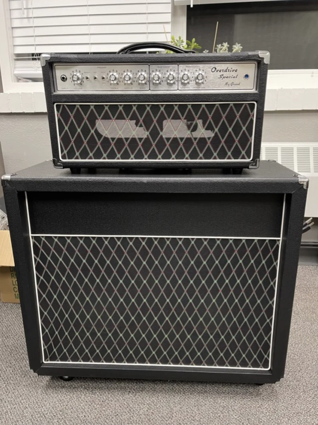 Custom ODS 50 Dumble Clone w/2x12” Celestion V30 Cabinet with Black Tolex JJ Tubes with Vox Cloth