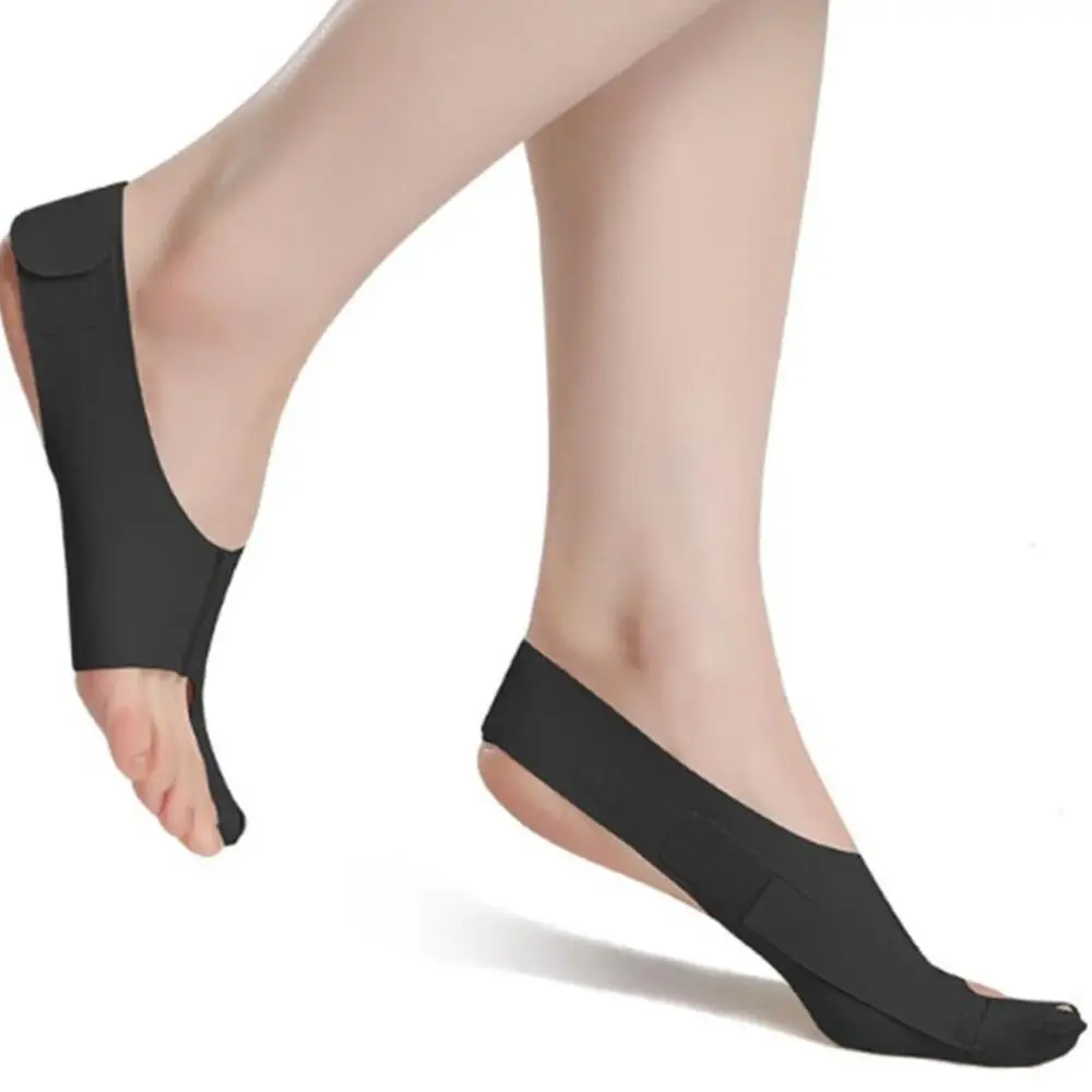 

1 Pair Adjustable Toe Valgus Corrector Lightweight Breathable Bigfoot Bone Corrector Comfortable Shoe-Friendly