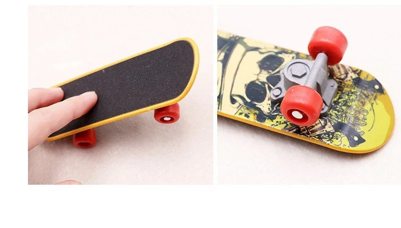 Vendita calda 1PC Cute Kids bambini Mini Fingerboard Skate Boarding Toys regali per bambini bomboniera giocattolo casuale