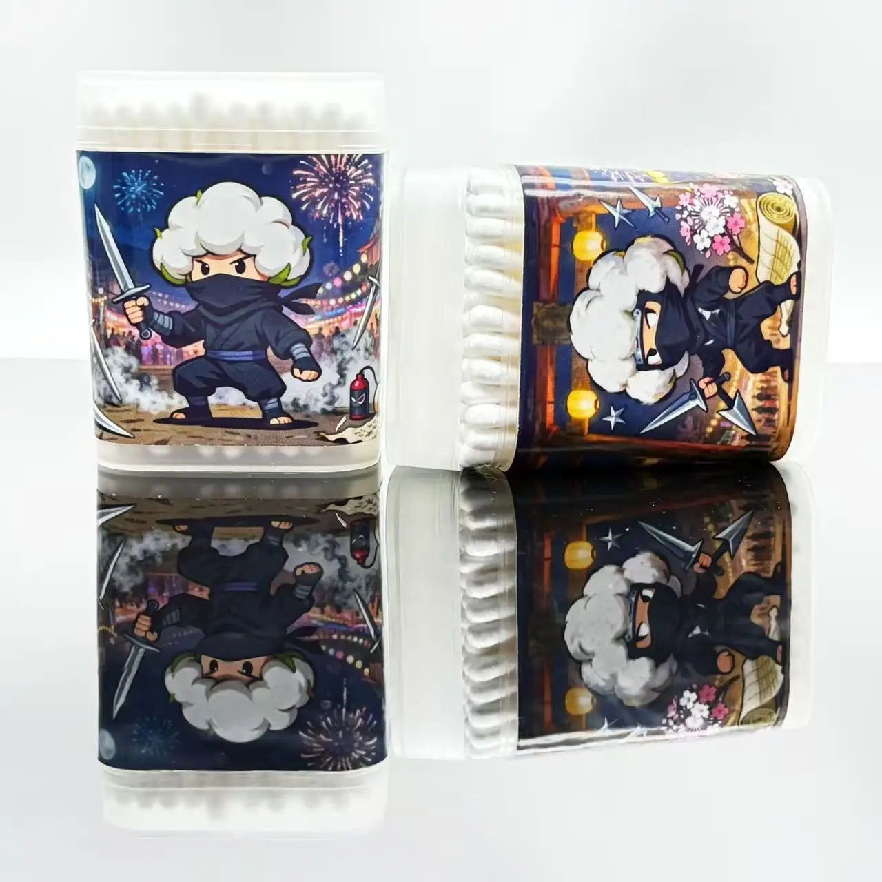 200 قطعة مسحات قطنية مبتكرة بطابع النينجا مزدوجة الأطراف ملعقة مستديرة إبداعية عنصر زي النينجا الأسود أعواد قطنية